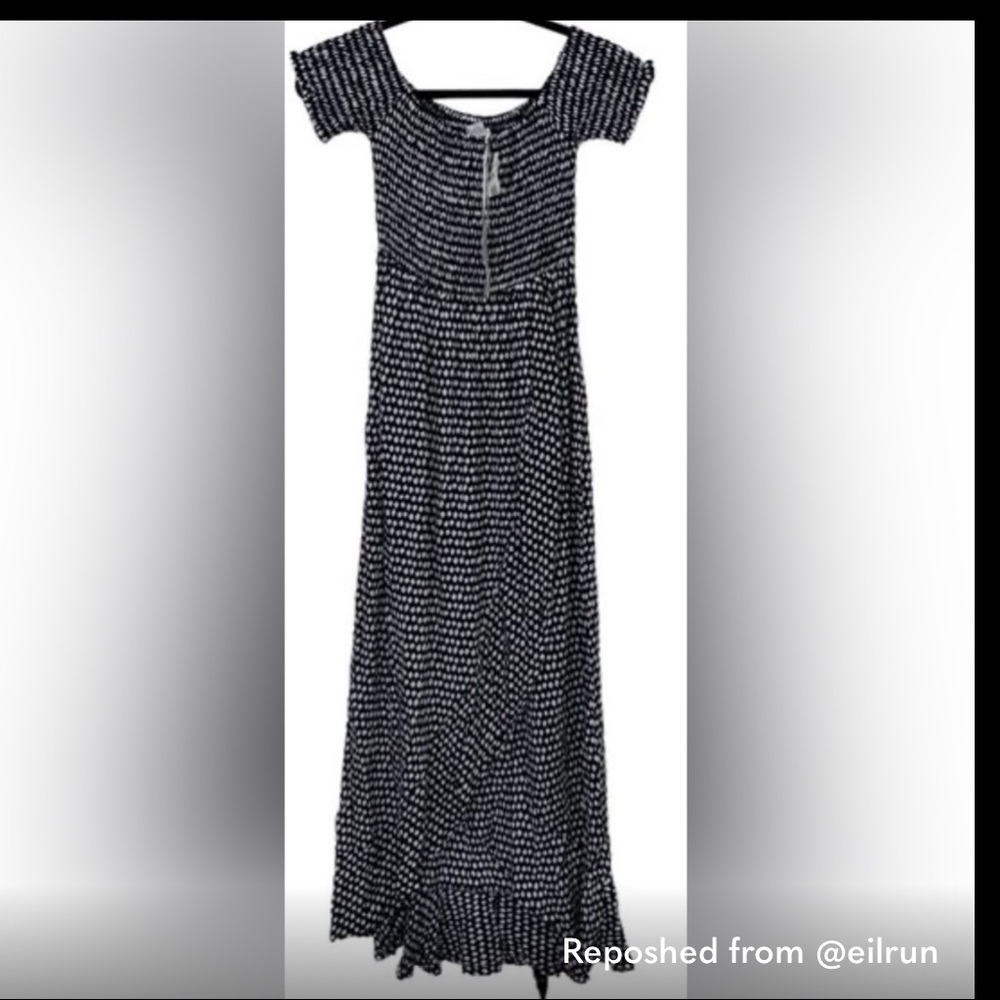 Tiare Hawaii Maxi Dress . Size small